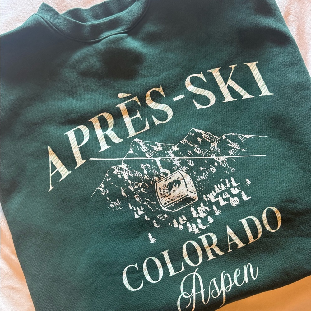 BP Green Fleece-Lined Sweatshirt
